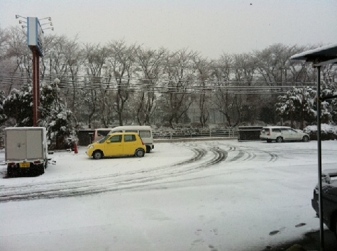 雪が降っても工場直売実施です〜